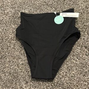 Black period swim bottoms